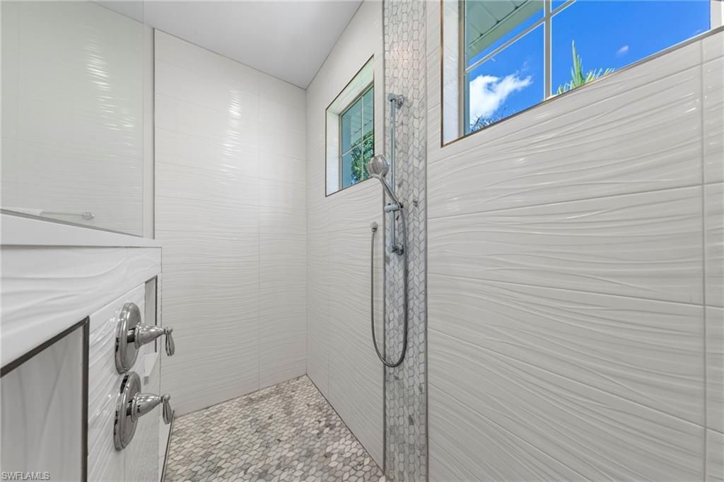 18151 Parkridge Cir, Fort Myers, FL 33908 Photo