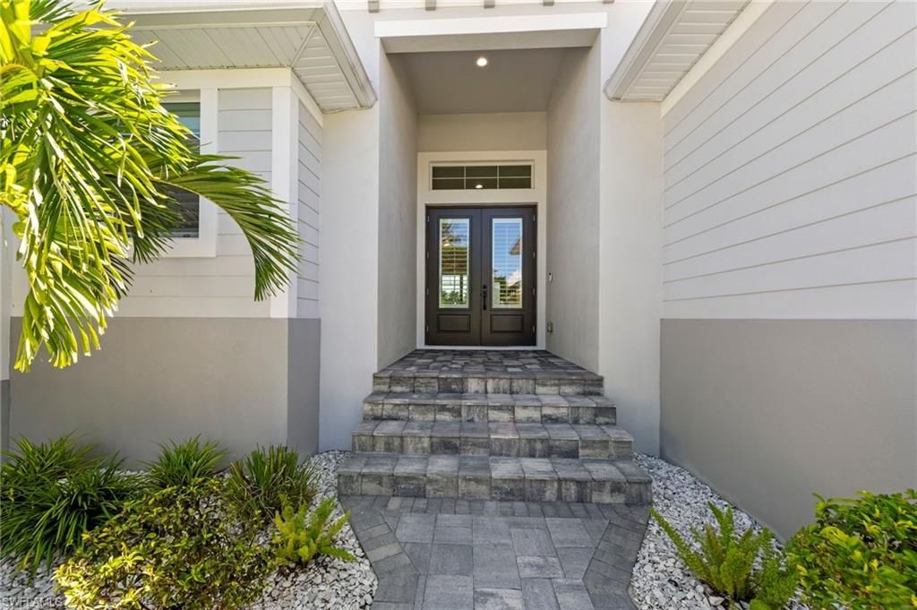 18151 Parkridge Cir, Fort Myers, FL 33908 Photo