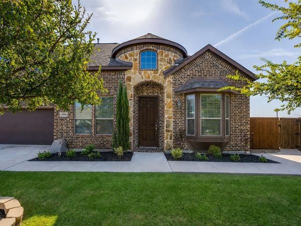 4604 Brookside Drive, Denton, TX 76226