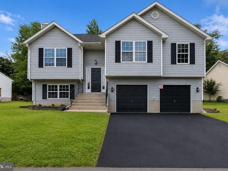 26081 Hills Drive, Mechanicsville, MD 20659 Main Photo