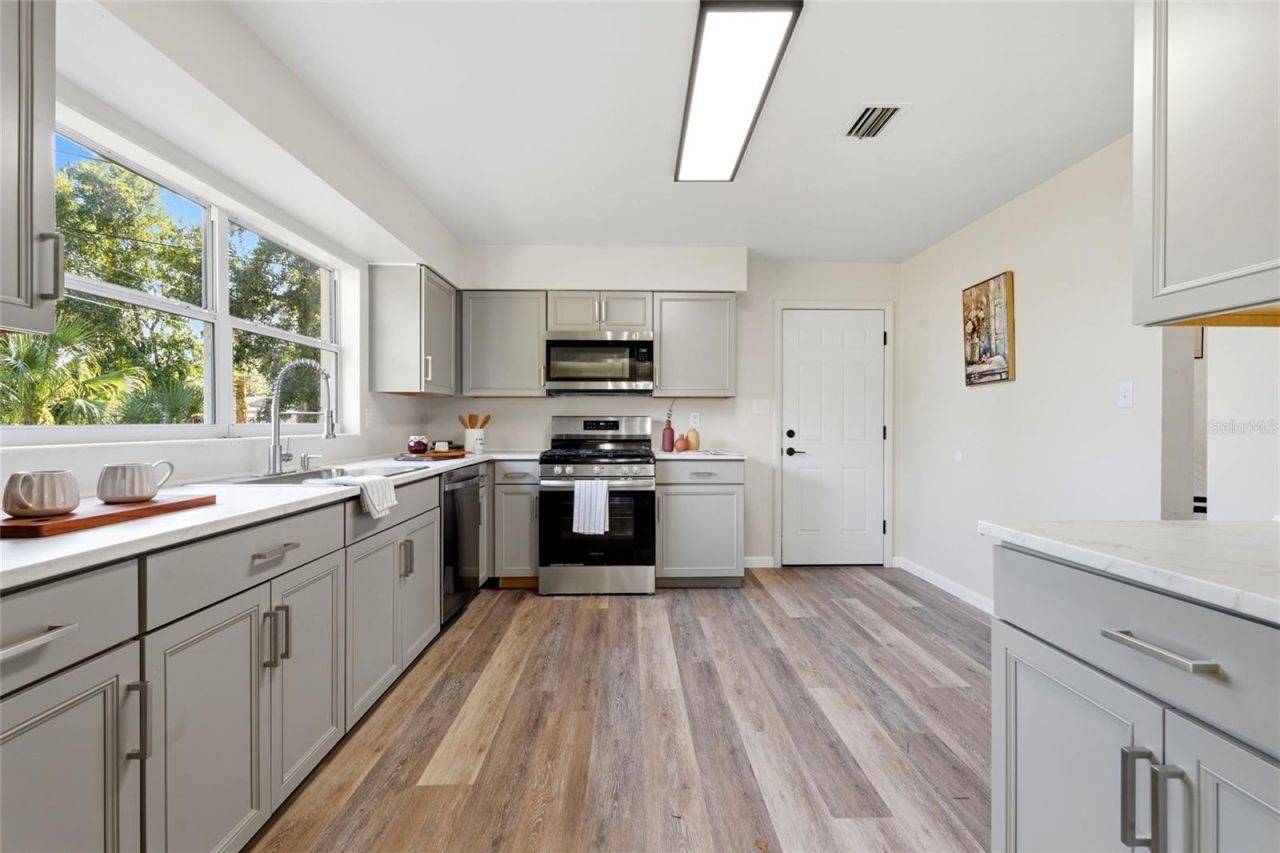 1617 SE 14th Avenue , Gainesville, FL 32641 Photo