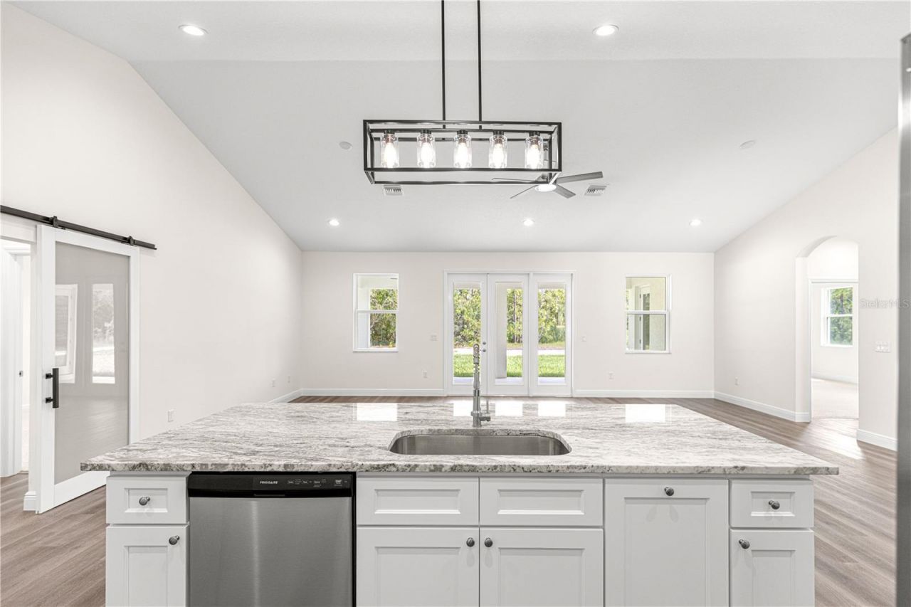 8343 SW 135th Avenue , Dunnellon, FL 34432 Photo
