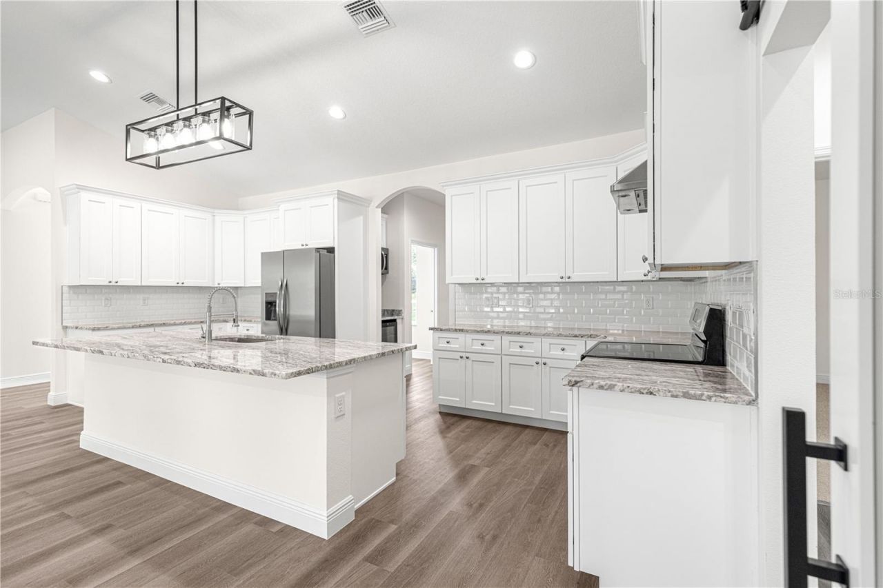 8343 SW 135th Avenue , Dunnellon, FL 34432 Photo