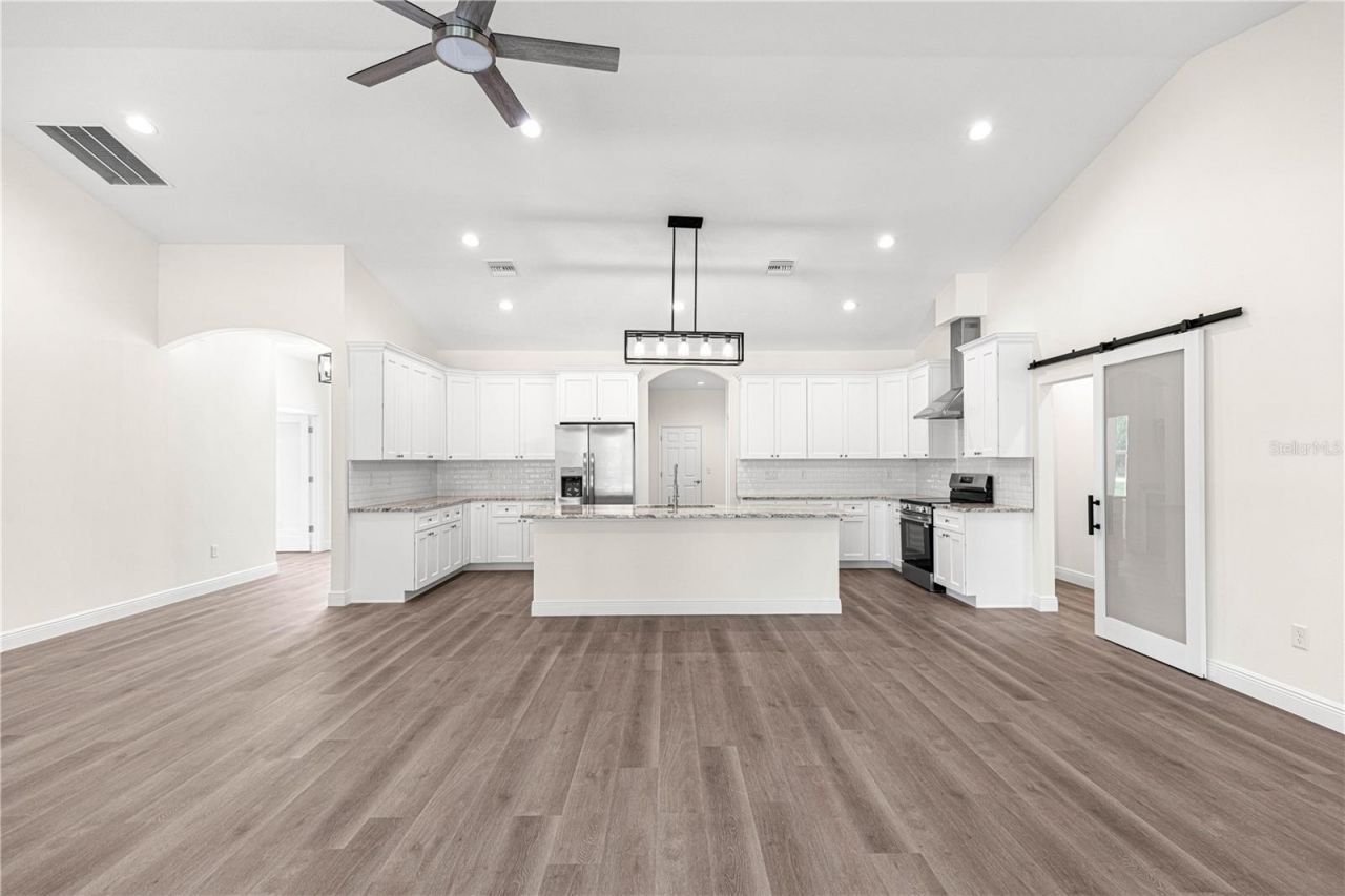8343 SW 135th Avenue , Dunnellon, FL 34432 Photo