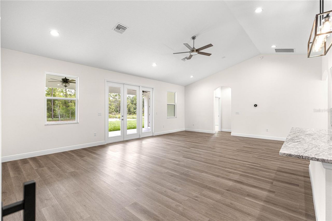 8343 SW 135th Avenue , Dunnellon, FL 34432 Photo