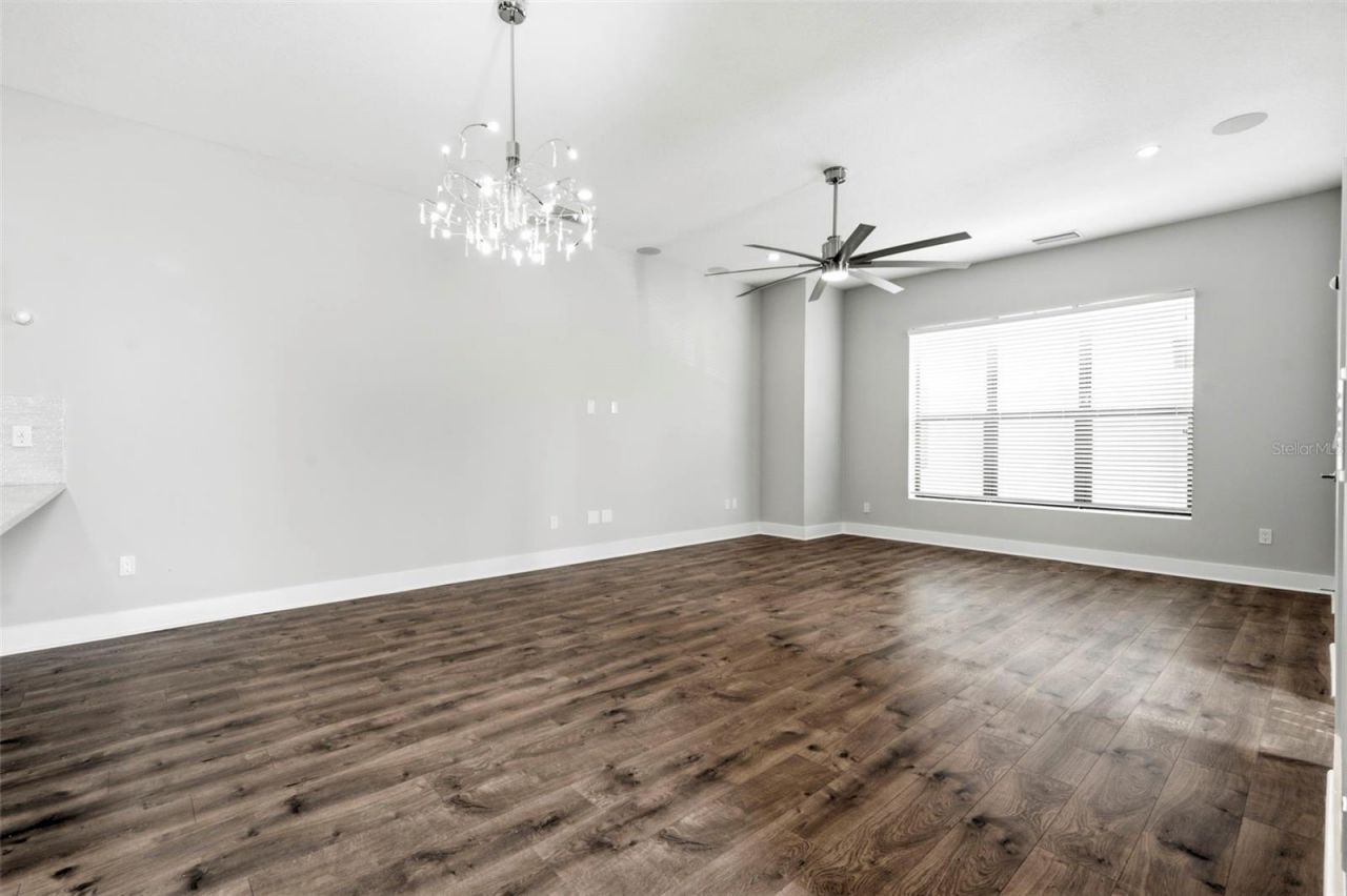 4810 W Mcelroy Avenue , Unit 7, Tampa, FL 33611 Photo