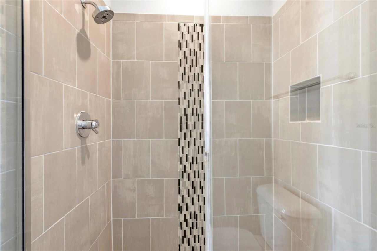 4810 W Mcelroy Avenue , Unit 7, Tampa, FL 33611 Photo