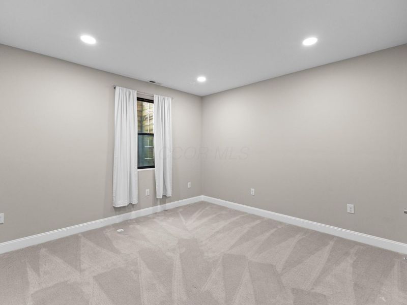 306 Neruda Avenue , Columbus, OH 43215 Photo 51