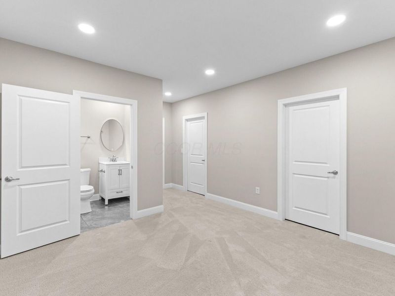 306 Neruda Avenue , Columbus, OH 43215 Photo 53