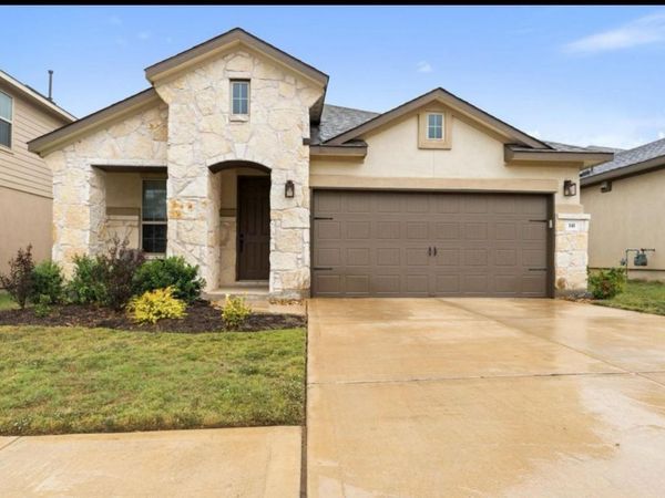141 Hunts Link RD, Dripping Springs, TX 78620
