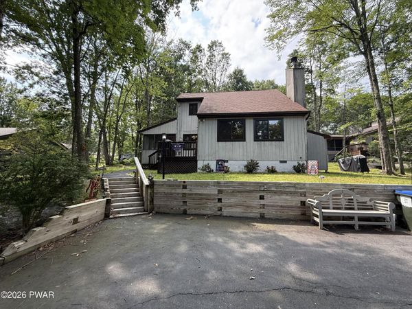 140 Hillside Drive , Lords Valley, PA 18428