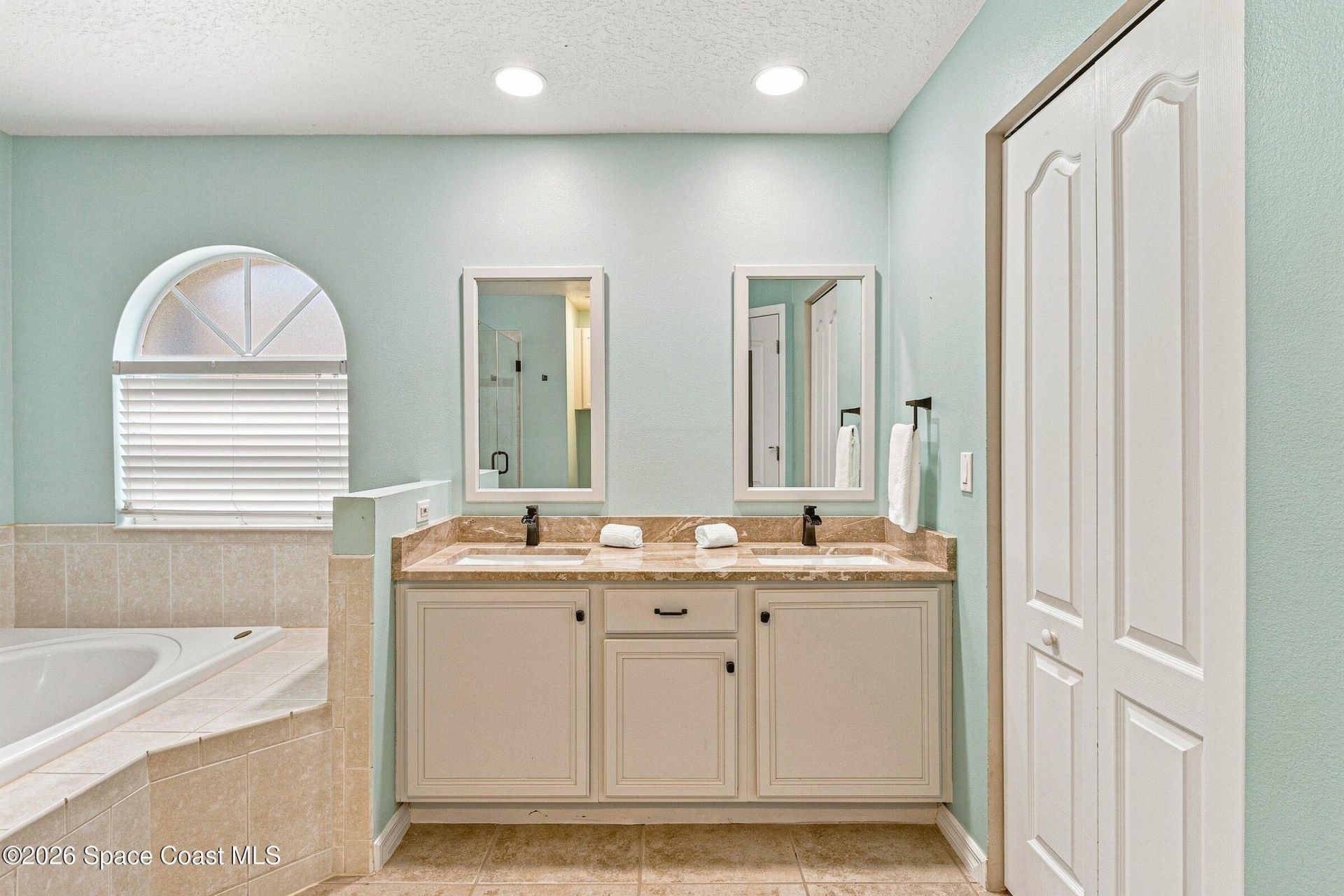 1933 Woodfield Circle, West Melbourne, FL 32904 Photo