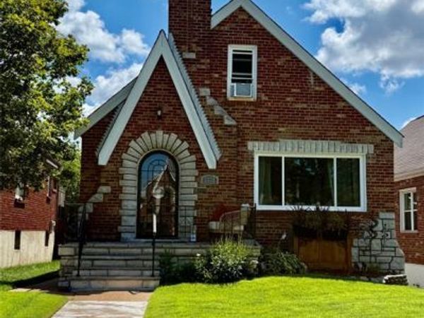 5638 Oleatha Avenue, St Louis, MO 63139