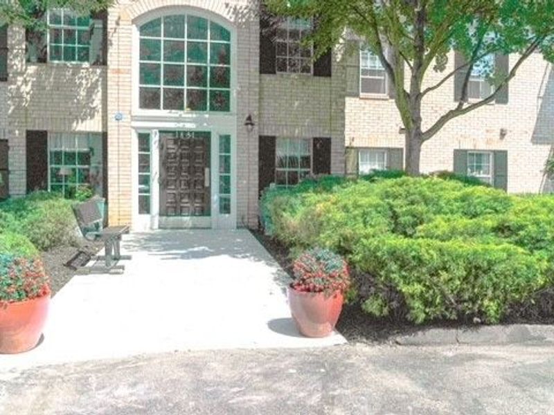 1851 King James Parkway , Unit 211, Westlake, OH 44145 Photo 2
