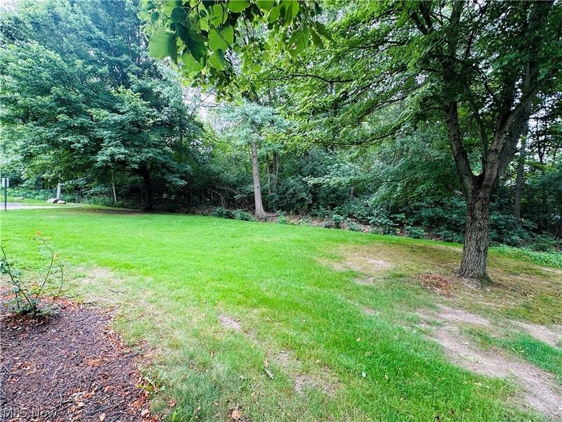 1651 Mentor Avenue , Unit 2208, Painesville, OH 44077 Photo 14