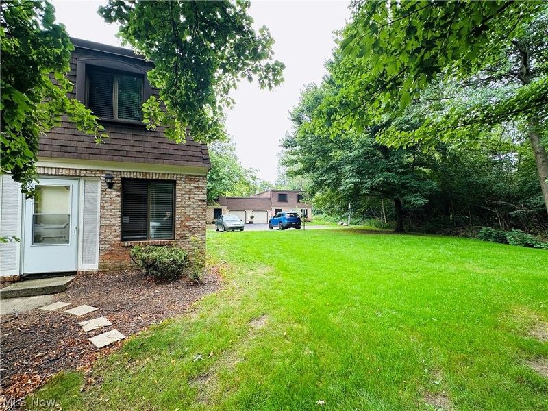 1651 Mentor Avenue , Unit 2208, Painesville, OH 44077 Photo 15