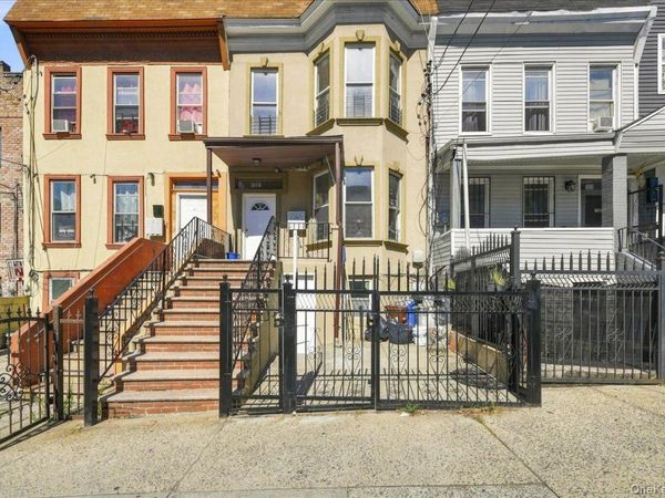 1301 Clay Avenue , Bronx, NY 10456