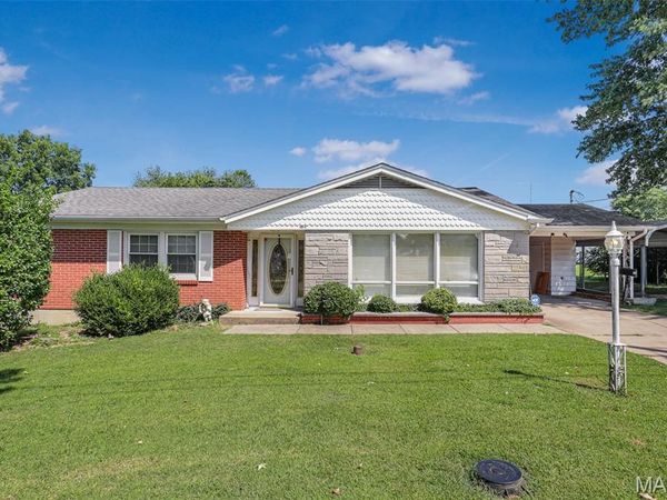 10 1/2 Head Drive , Fredericktown, MO 63645