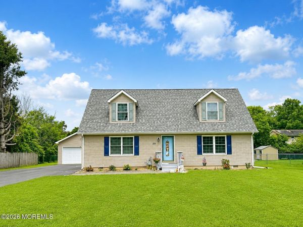 251 West Street, West Creek, NJ 08092
