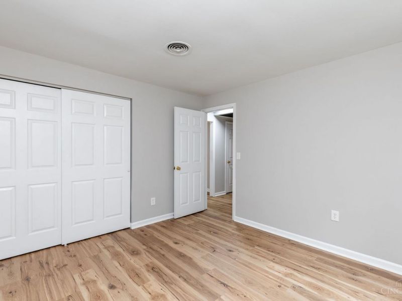 3825 Petoskey Avenue, Unit 21, Mariemont, OH 45227 Photo 15