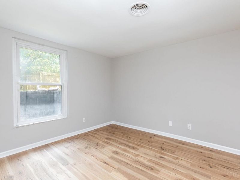 3825 Petoskey Avenue, Unit 21, Mariemont, OH 45227 Photo 16