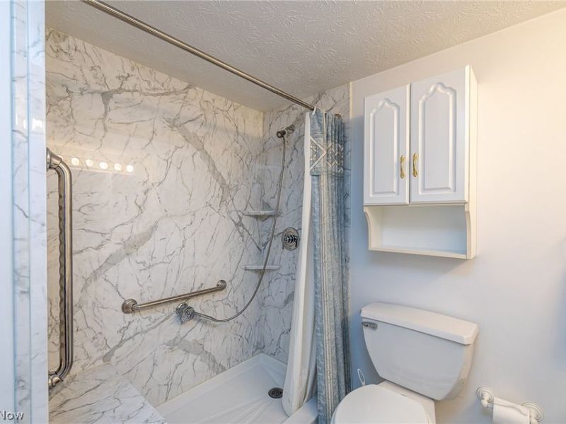 4179 Columbia Road, Unit 109, North Olmsted, OH 44070 Photo 14