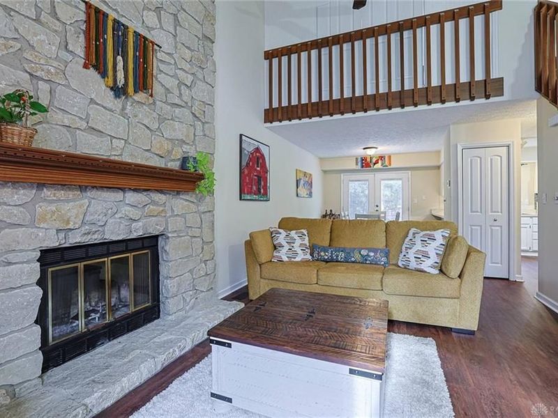 7661 Brams Hill Drive, Washington Township, OH 45459 Photo 3