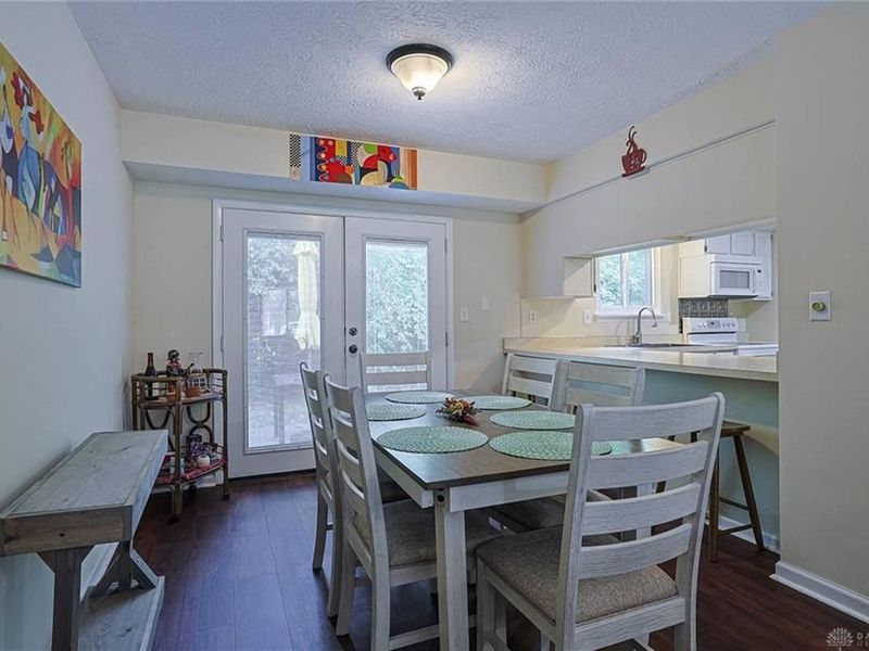 7661 Brams Hill Drive, Washington Township, OH 45459 Photo 5
