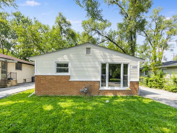 16140 Marshfield Avenue , Markham, IL 60428