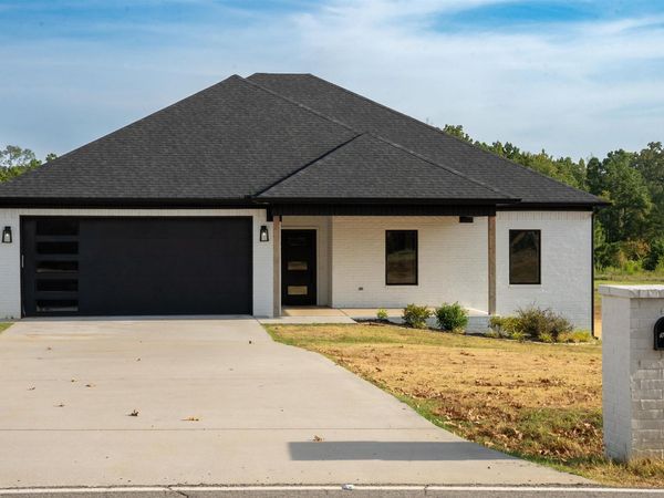 Mabelvale, AR 72103