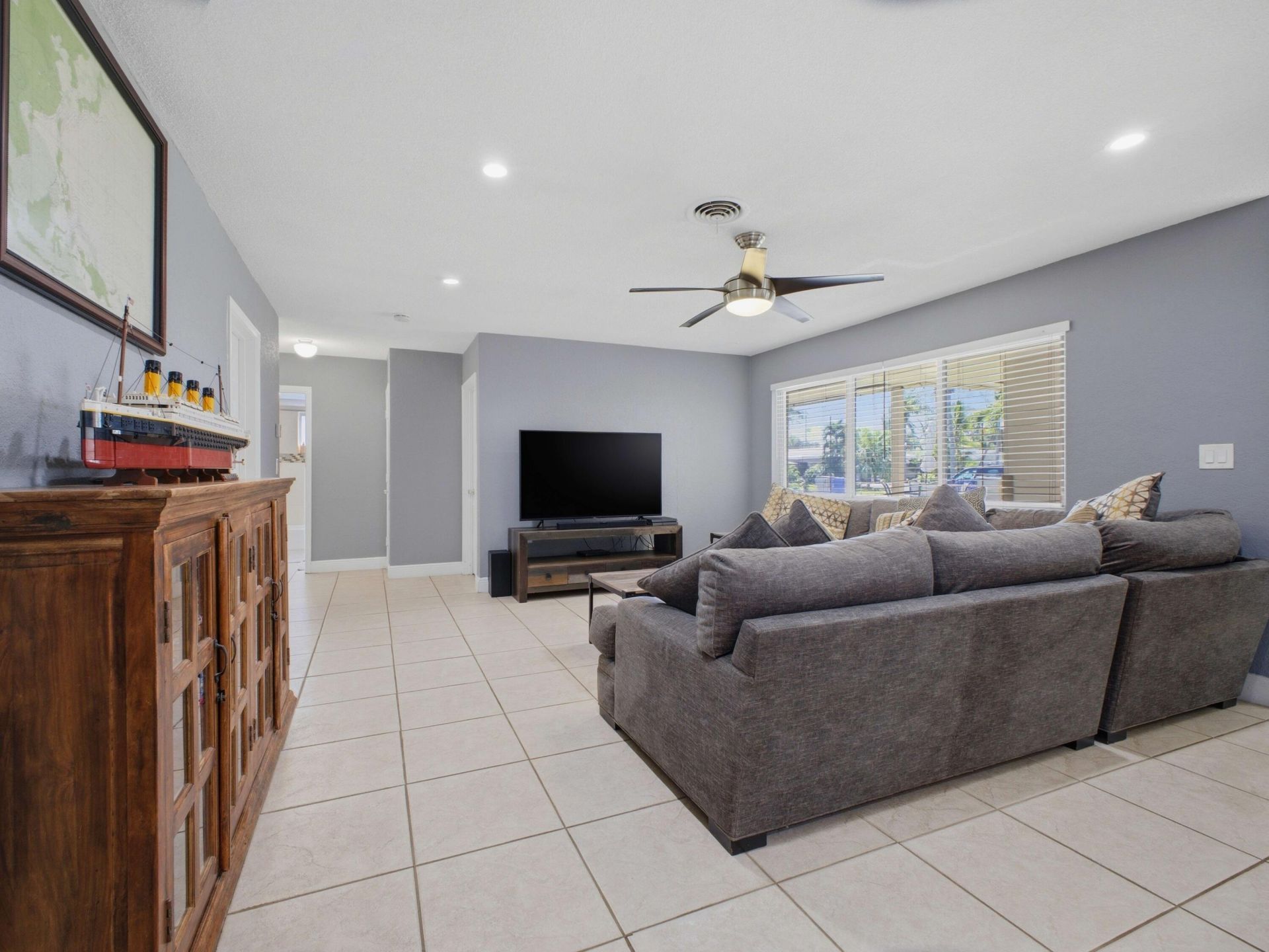 451 SE 1st Avenue, Unit A-B, Pompano Beach, FL 33060 Photo