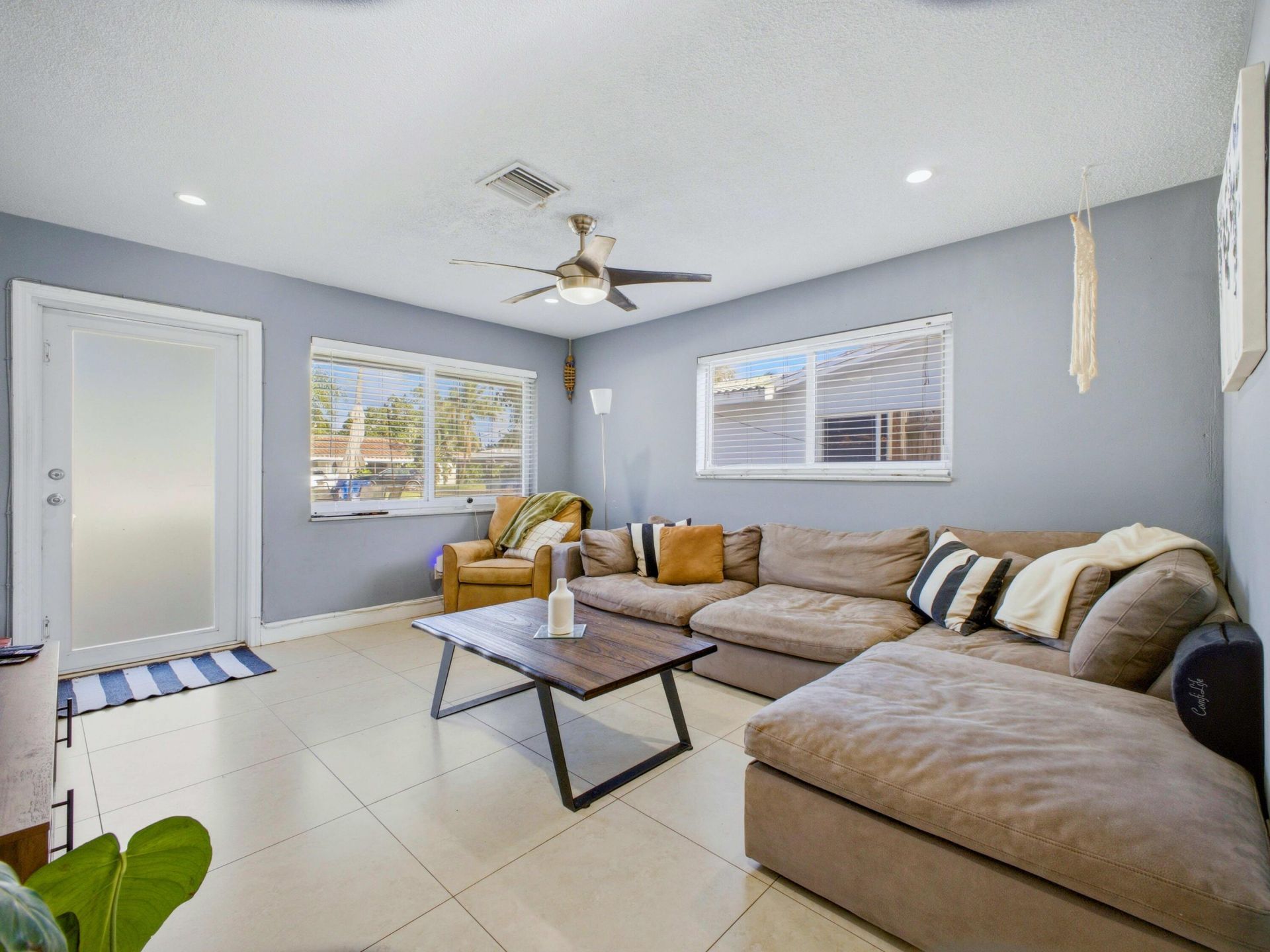 451 SE 1st Avenue, Unit A-B, Pompano Beach, FL 33060 Photo