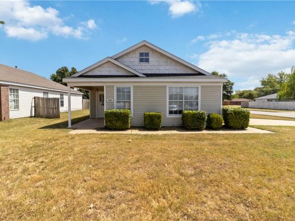 765 Hackberry , Springdale, AR 72762