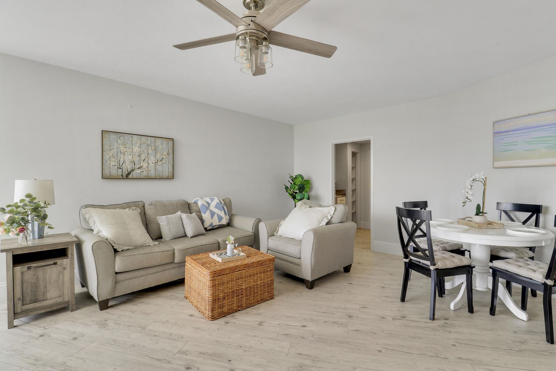 2800 N Flagler Drive, Unit 413, West Palm Beach, FL 33407 Photo
