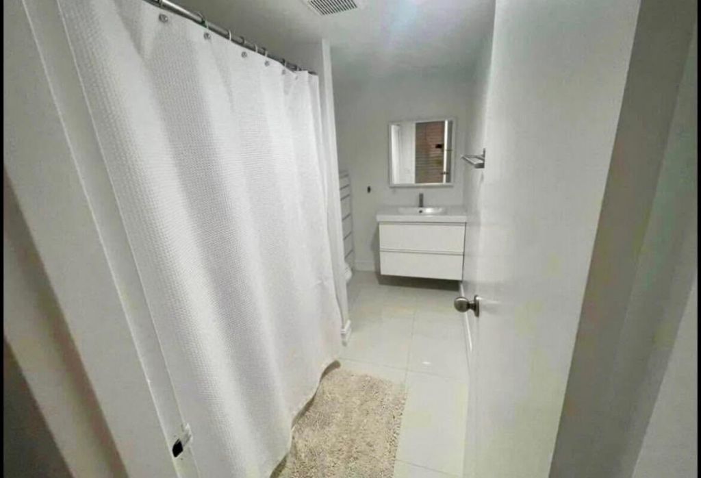 209 Waterway Drive S, Unit 209, Lantana, FL 33462 Photo