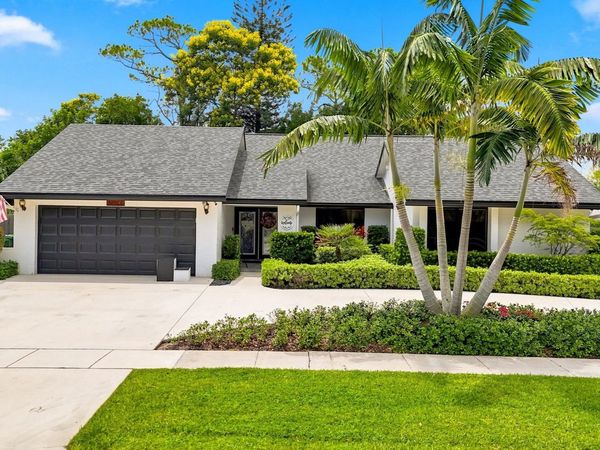 13972 Ishnala Circle, Wellington, FL 33414