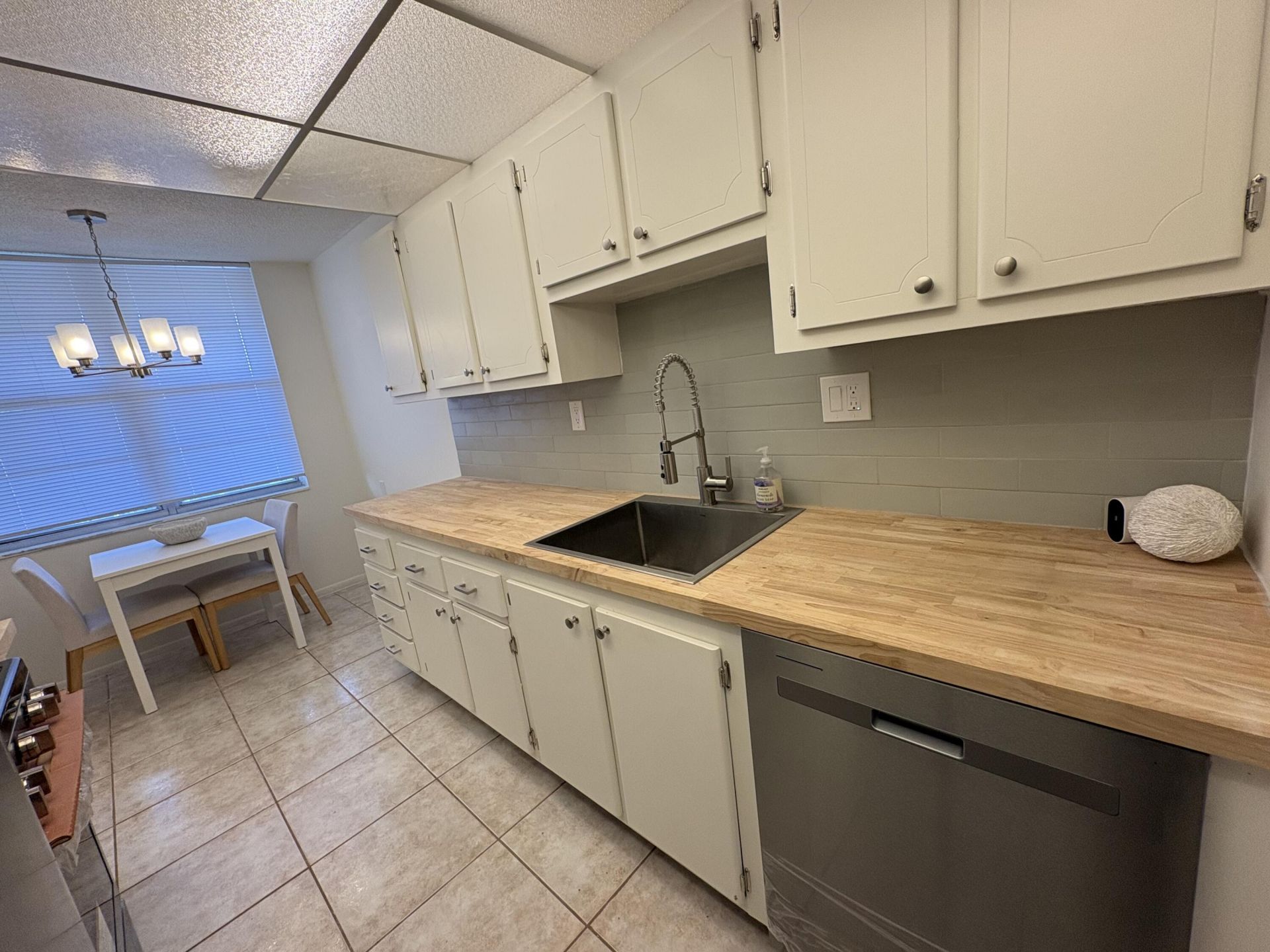 2650 NW 49th Avenue, Unit 327, Lauderdale Lakes, FL 33313 Photo