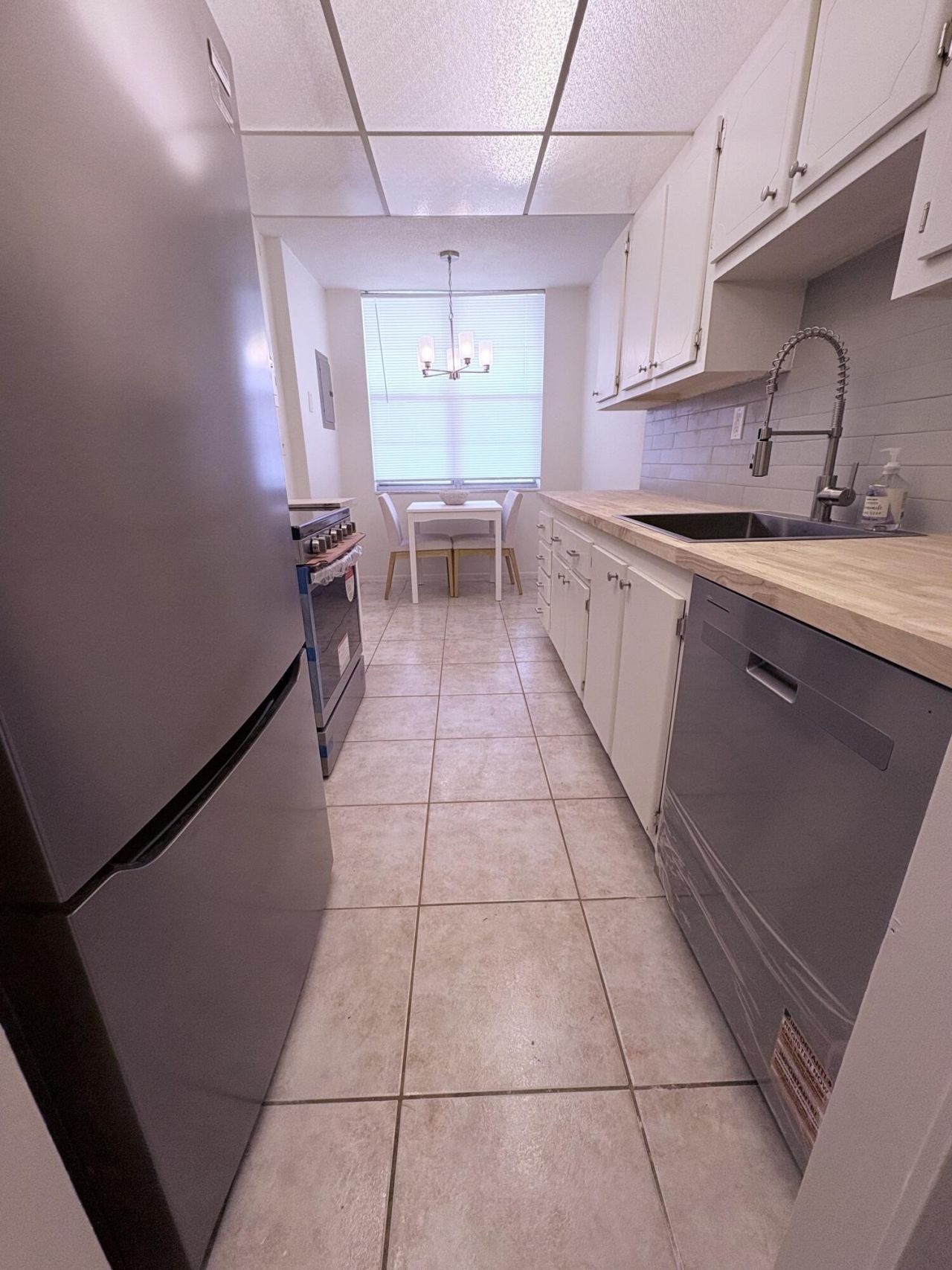 2650 NW 49th Avenue, Unit 327, Lauderdale Lakes, FL 33313 Photo