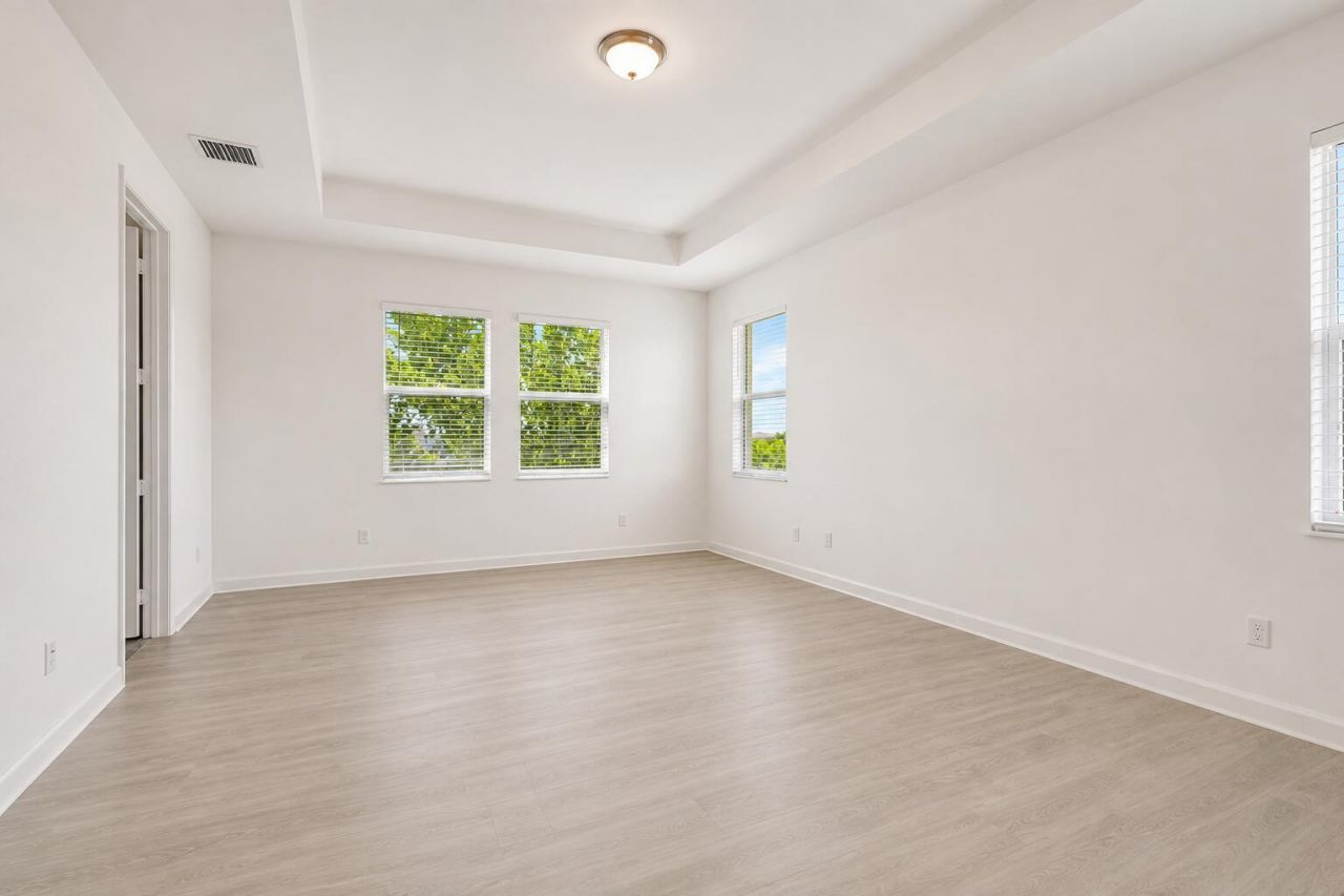 1000 Sterling Pine Place, Loxahatchee, FL 33470 Photo