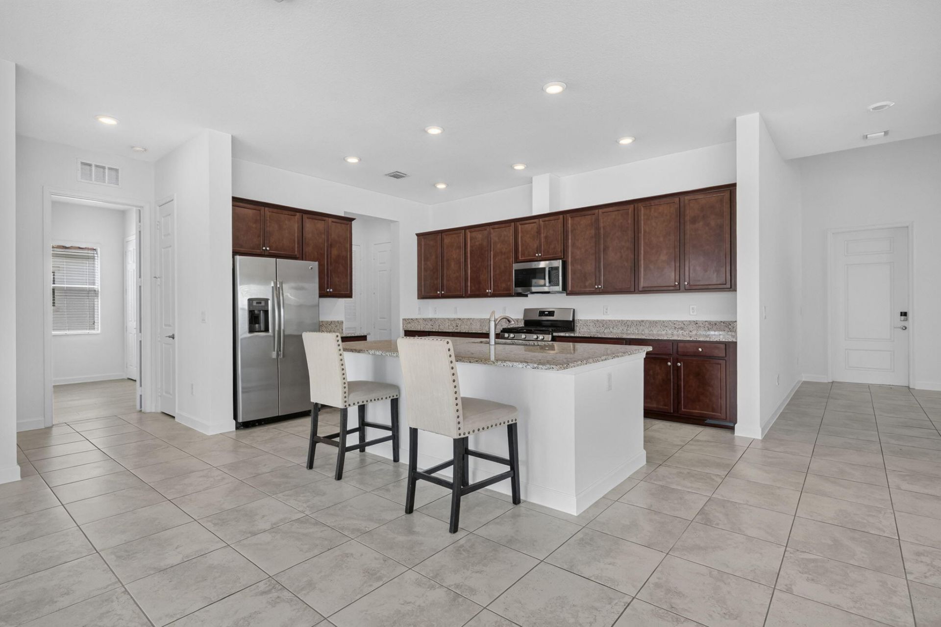 1000 Sterling Pine Place, Loxahatchee, FL 33470 Photo