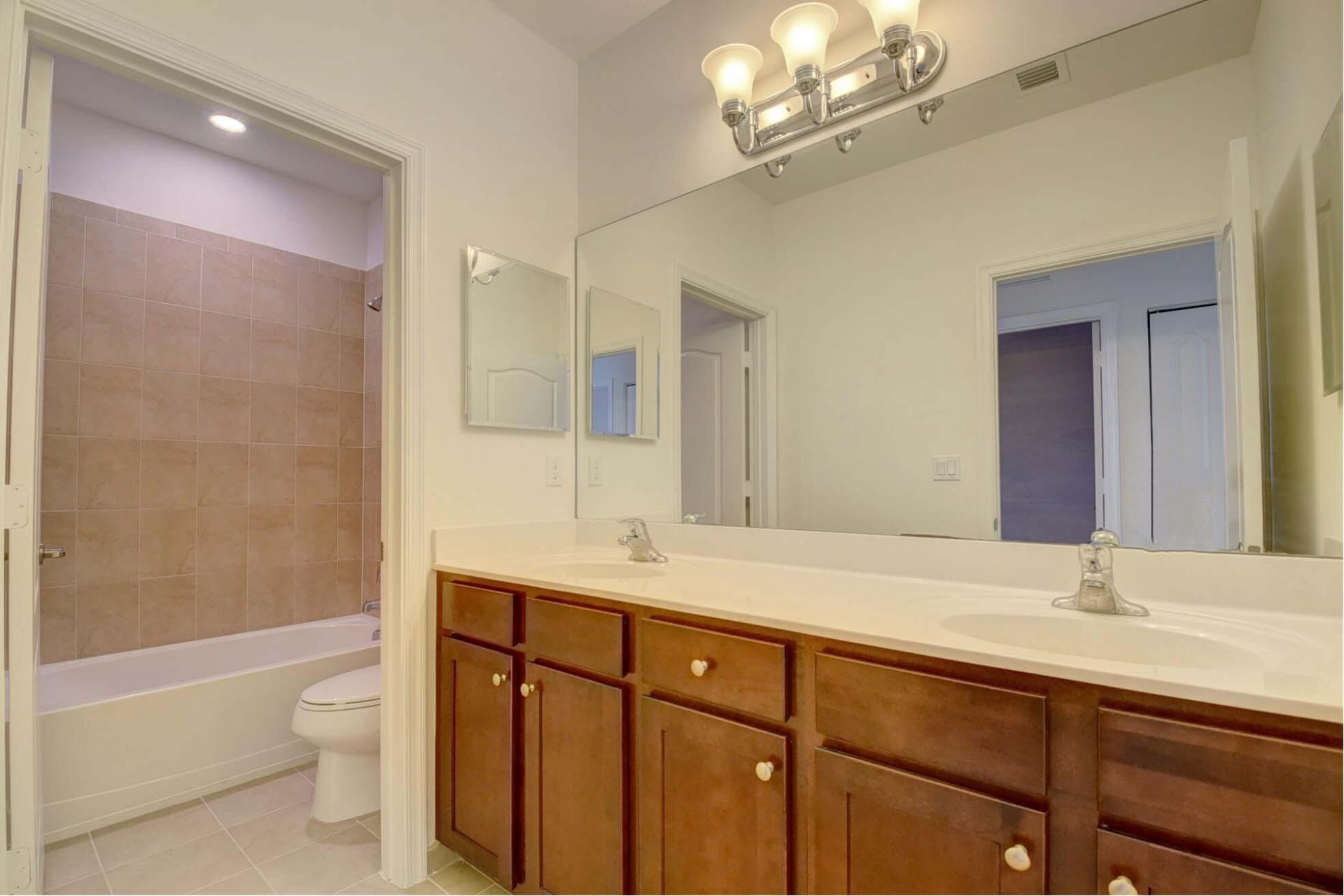 1000 Sterling Pine Place, Loxahatchee, FL 33470 Photo