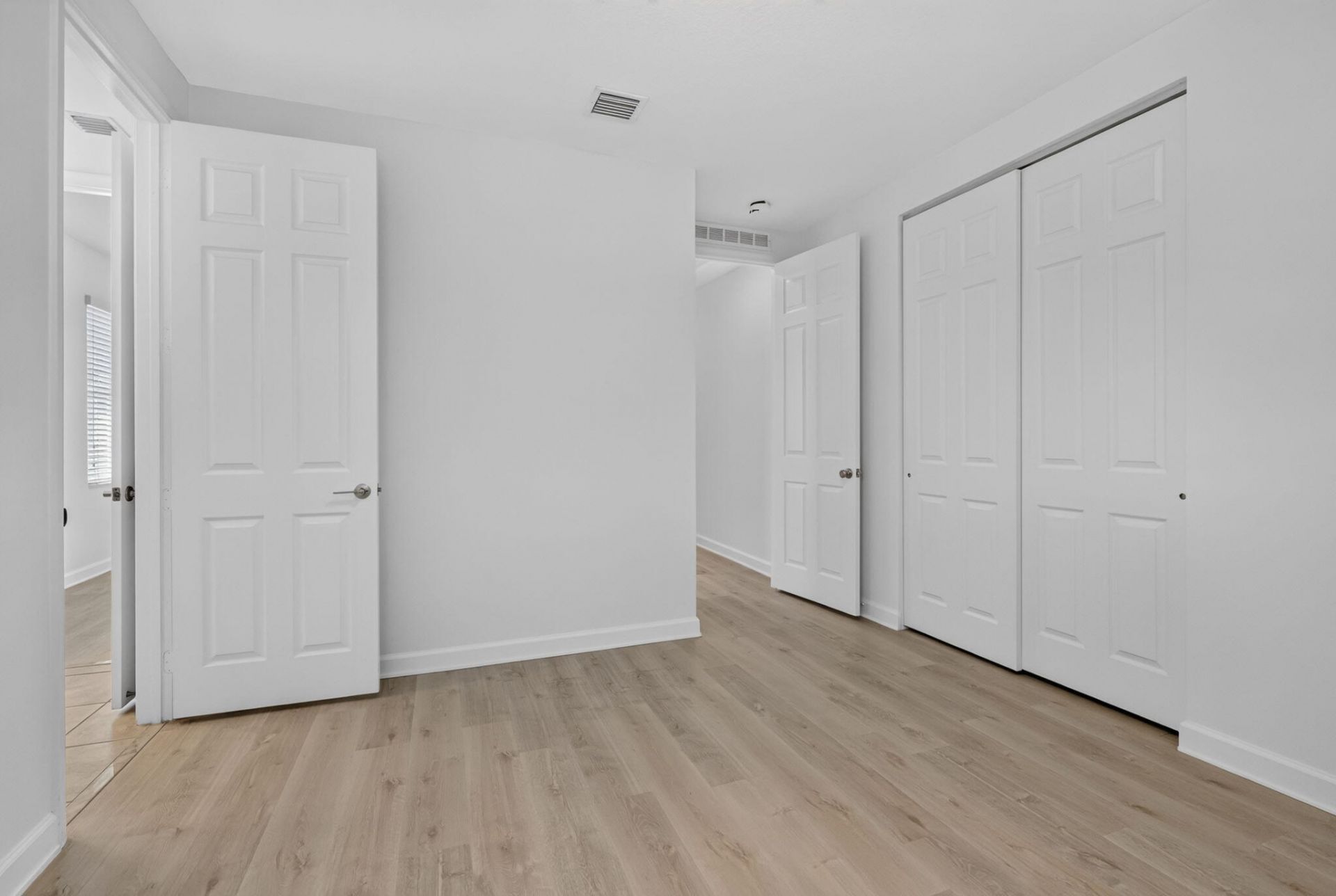 1000 Sterling Pine Place, Loxahatchee, FL 33470 Photo