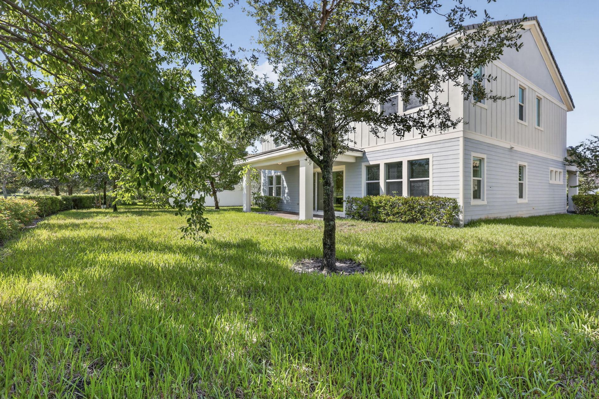 1000 Sterling Pine Place, Loxahatchee, FL 33470 Photo