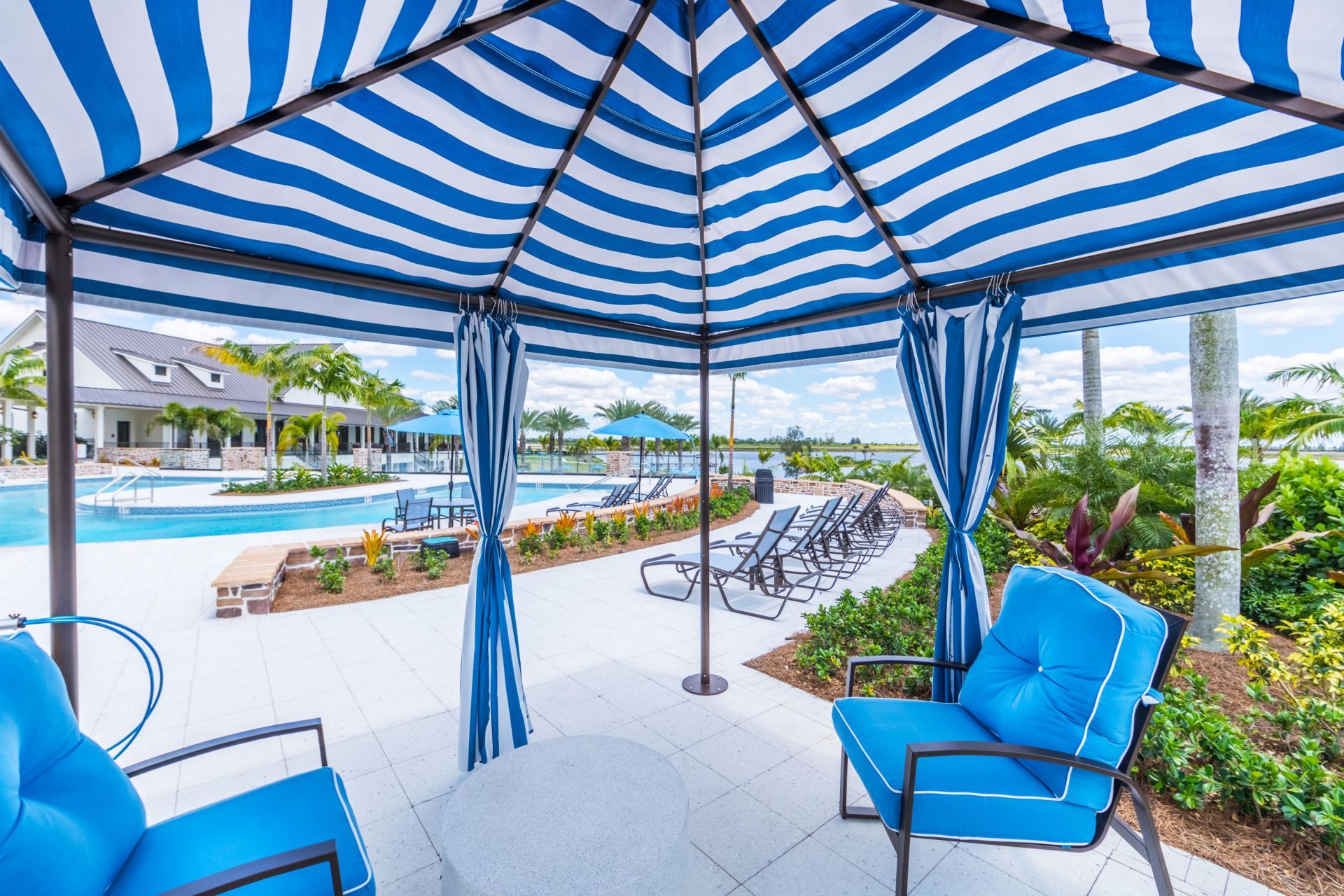 1000 Sterling Pine Place, Loxahatchee, FL 33470 Photo