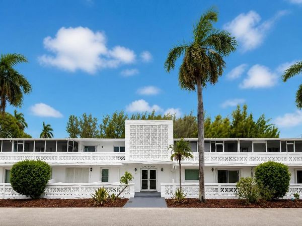 209 SE 6th Street, Unit 11, Boynton Beach, FL 33435