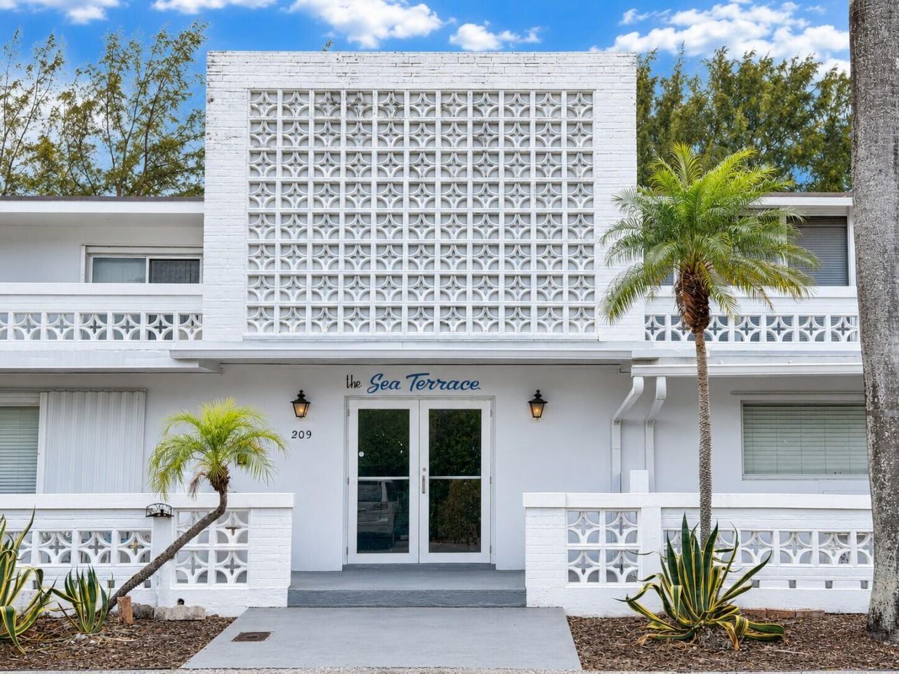 209 SE 6th Street, Unit 11, Boynton Beach, FL 33435 Photo