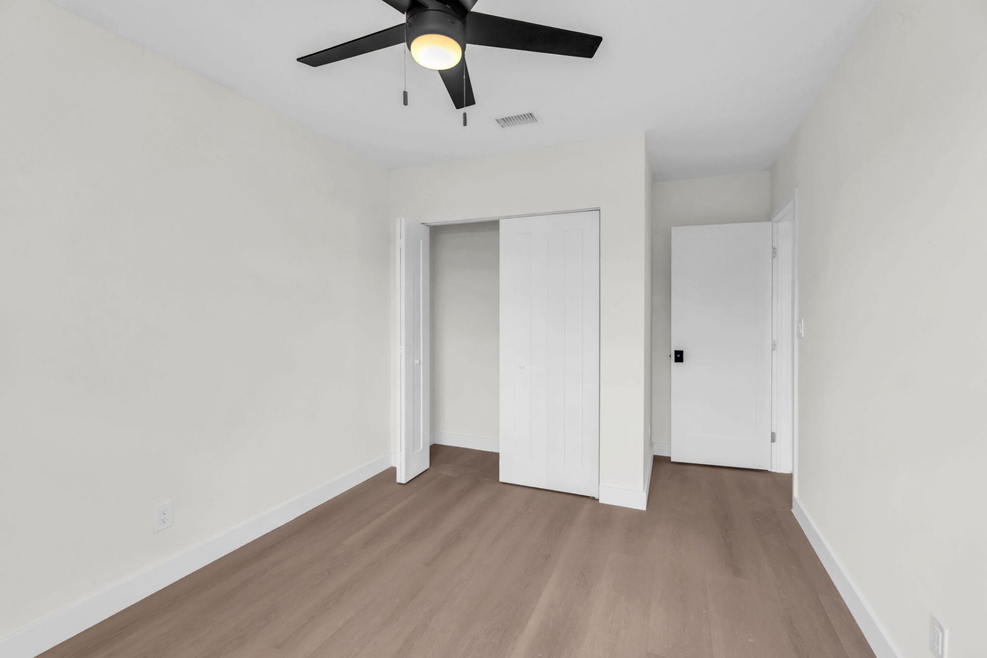 176 NW 106th Terrace, Pembroke Pines, FL 33026 Photo
