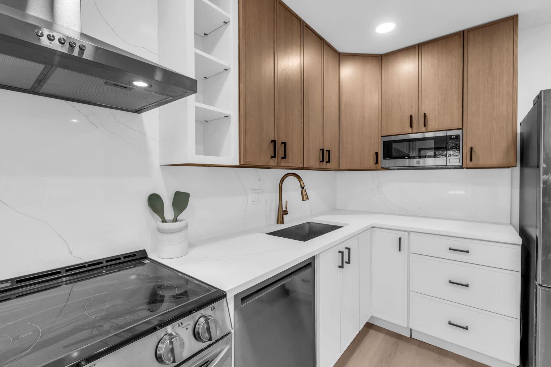 176 NW 106th Terrace, Pembroke Pines, FL 33026 Photo