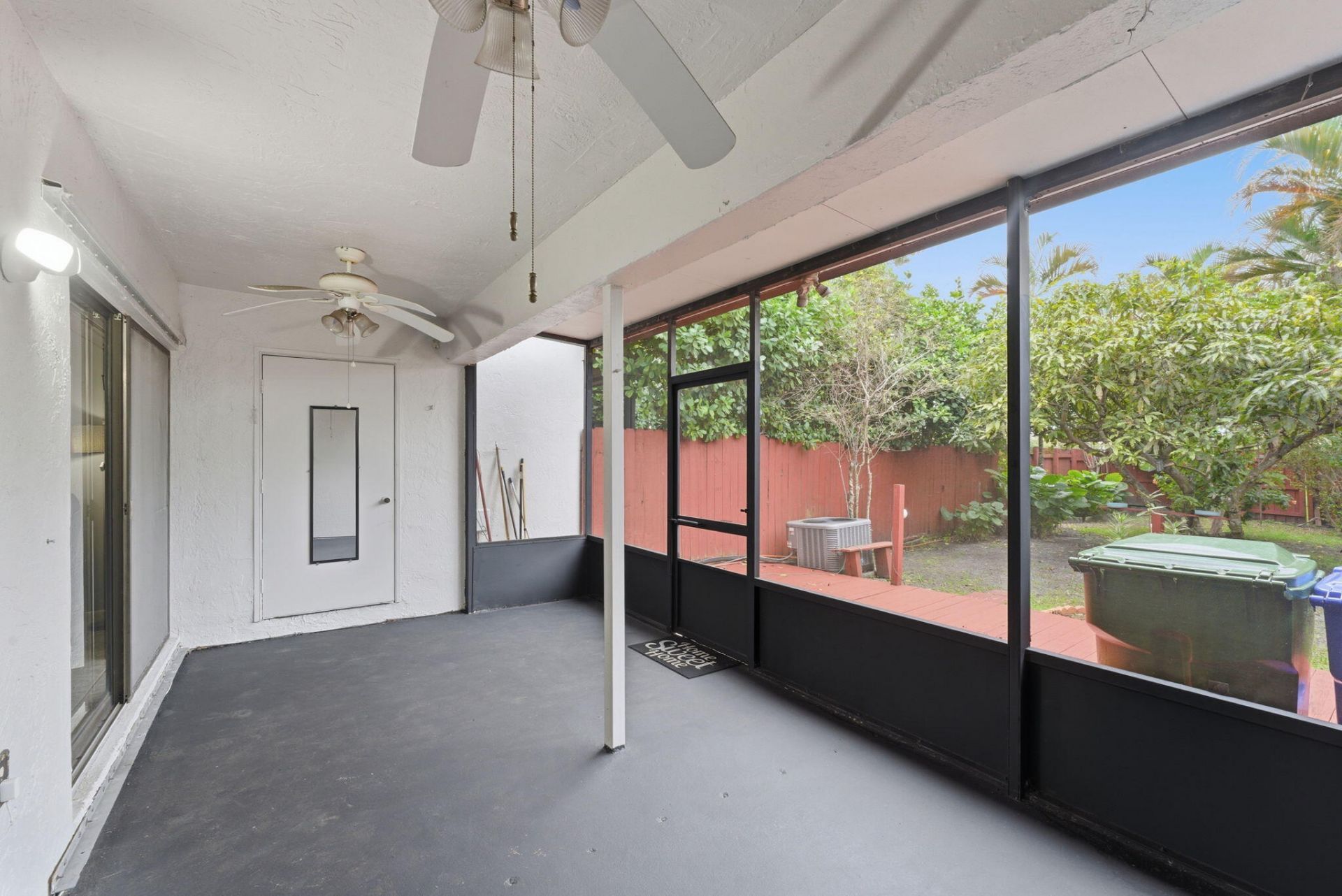 176 NW 106th Terrace, Pembroke Pines, FL 33026 Photo