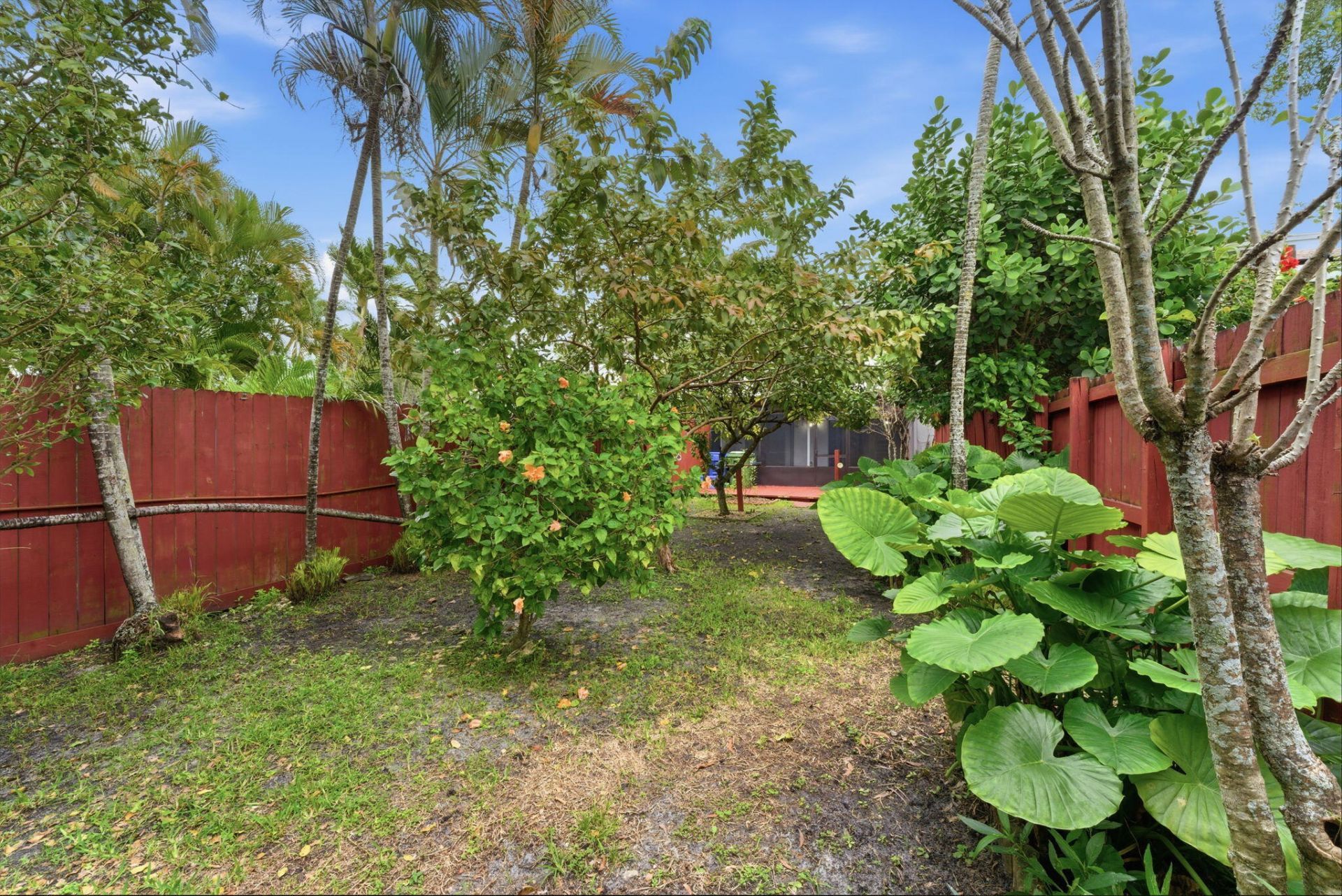 176 NW 106th Terrace, Pembroke Pines, FL 33026 Photo
